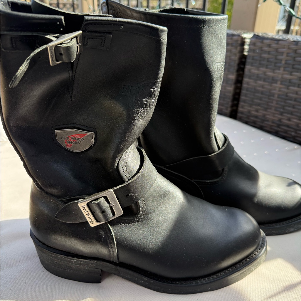 Red Wing Shoes Black Leather Boots With Buckle